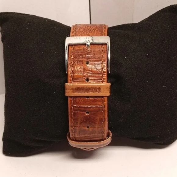 St John Signature Logo Sliver Tone, Leather Swiss Made Watch. Battery Runs main image 5